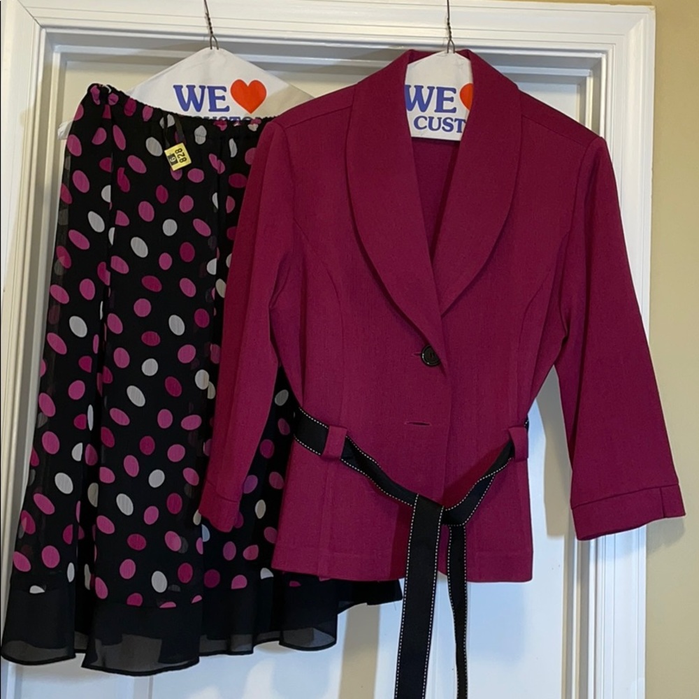 Ladies 2pc suit